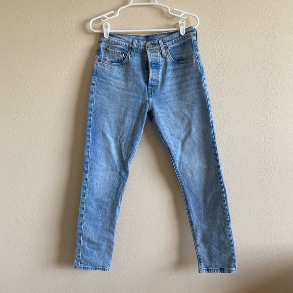 LEVI light wash pants - Picture 2 of 5